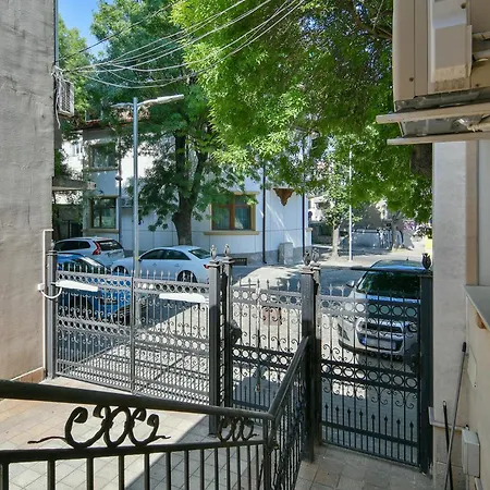 Apartment 2br Duplex With Sauna